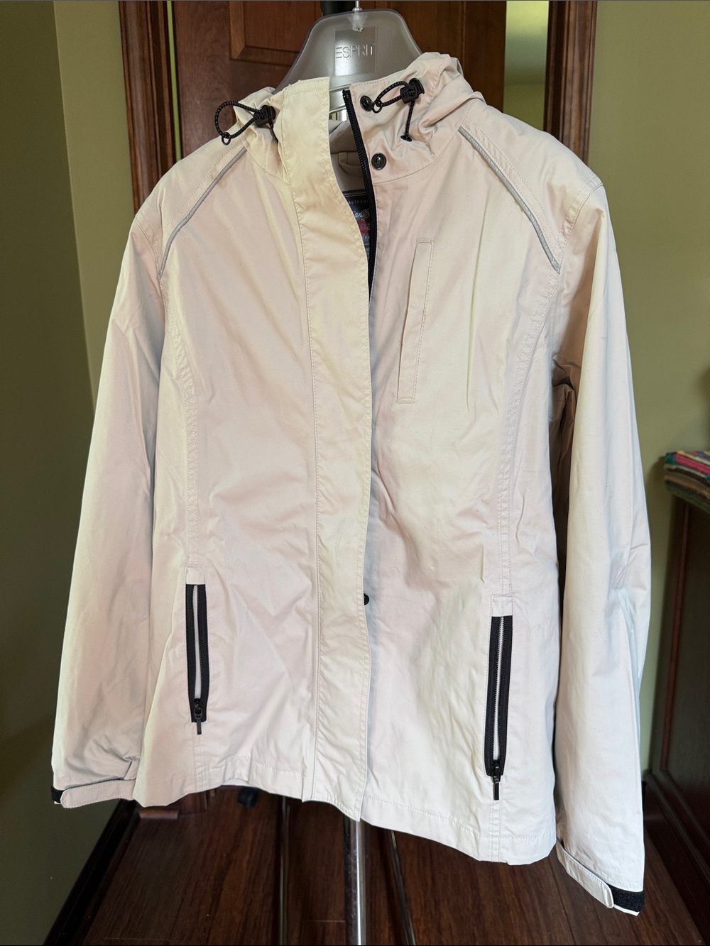 Eddie Bauer Beige Hooded WeatherEdge Jacket